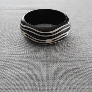 Chunky Black and White Carved Bangle